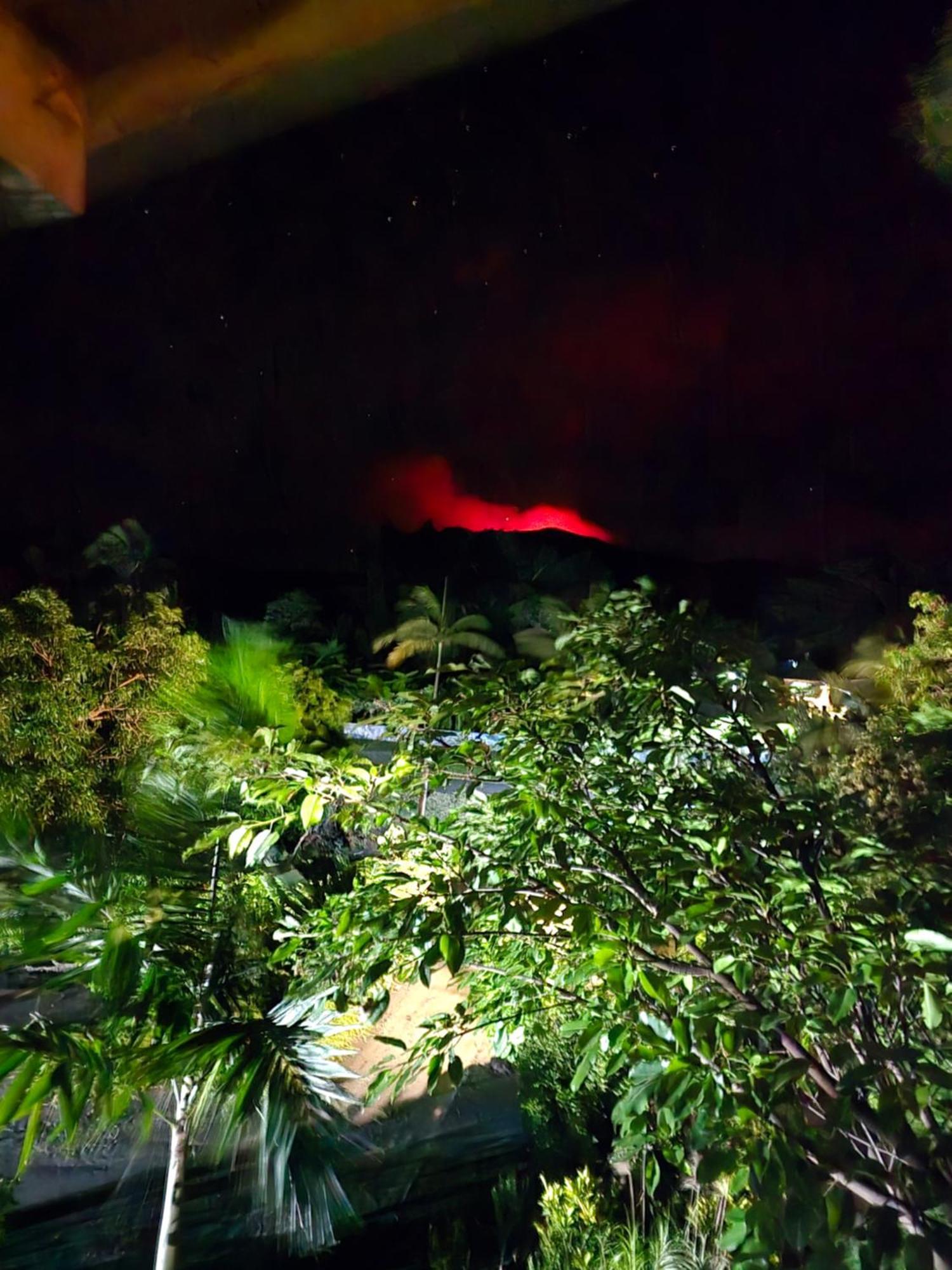 Tanna Volcano View Tree House Lenkuru Екстер'єр фото