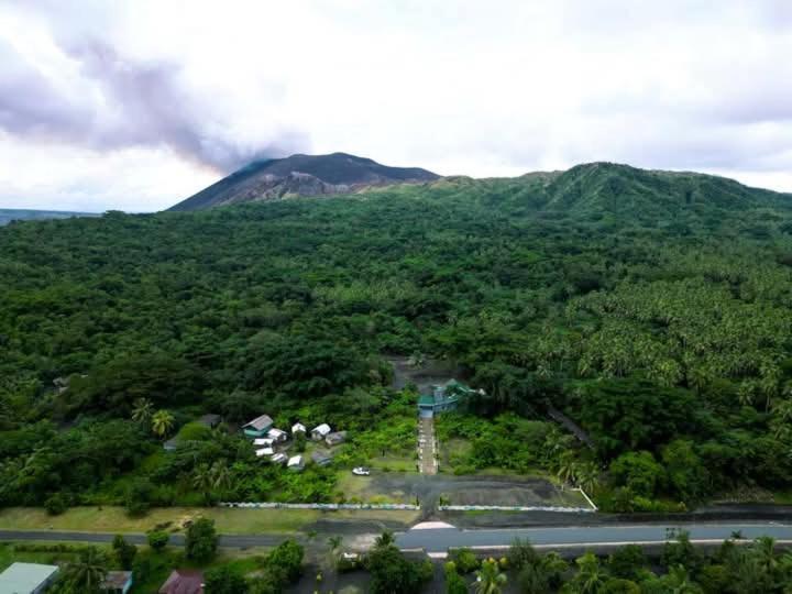 Tanna Volcano View Tree House Lenkuru Екстер'єр фото